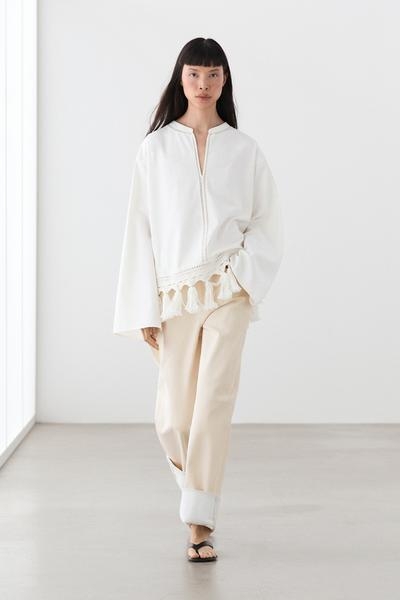 Zara Блузка с вишивкой и бахромой
