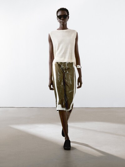 Zara Легкая футболка без рукавов