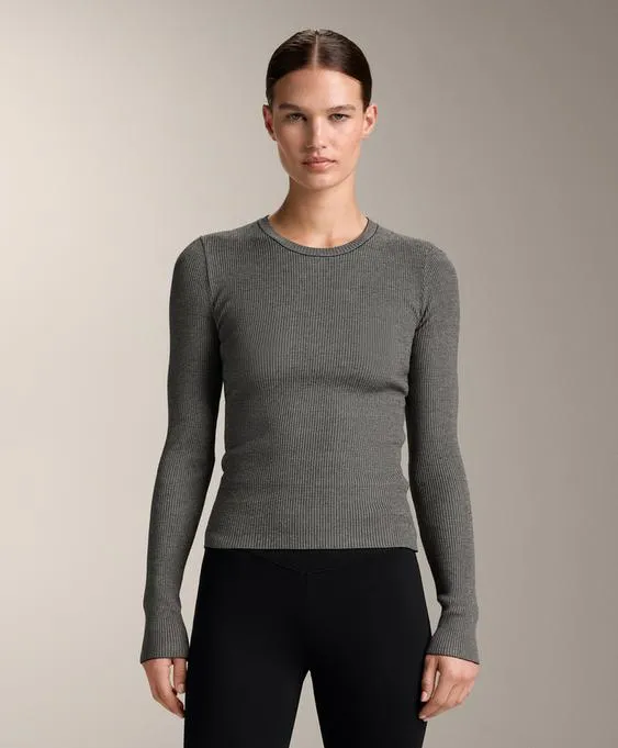 Футболка Base layer из трикотажа с рельефным узором- Заказать в России