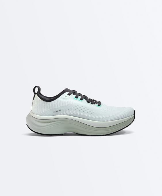 Zara Беговые кроссовки OY/PR 907