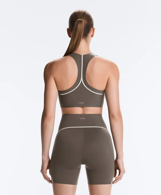 Perfect-adapt reflective medium-support sports bra- Заказать в России