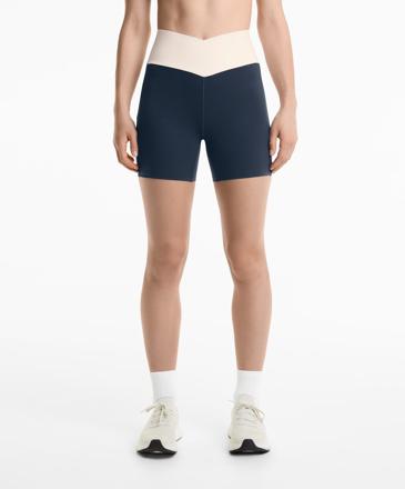 Zara Легинсы-шорты PERFECT-ADAPT 10 см с широким поясом V-образной формы