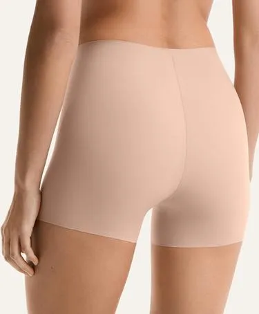 Незаметные под одеждой высокие шорты с лазерной обработкой края