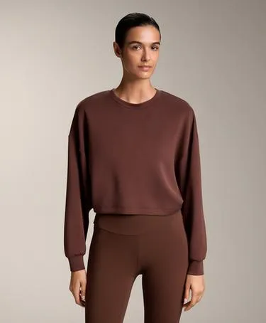 Толстовка укороченная с перекрещенной спинкой и мягким модалом L33782791