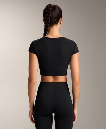 Zara Пляжные шорты черного цвета