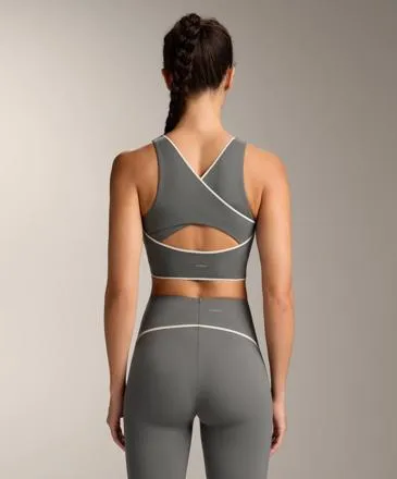 Шелковистое халатное платье- Заказать в России