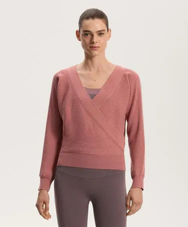 Половинка вязаного свитера с перекрещивающимся узором- Заказать в России