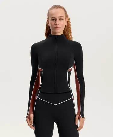 Техническая куртка с лёгким утеплением и контрастной отделкой- Заказать в России