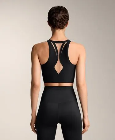 Топ-майка из невесомого материала PERFECT-ADAPT- Заказать в России