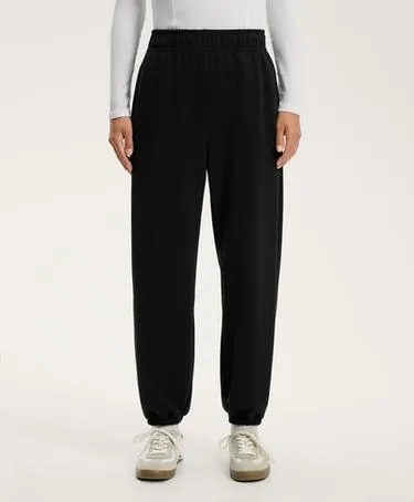 Брюки-джоггеры из мягкого модала- Заказать в России