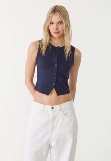 Zara Базовая футболка с пуговицами купить с доставкой.