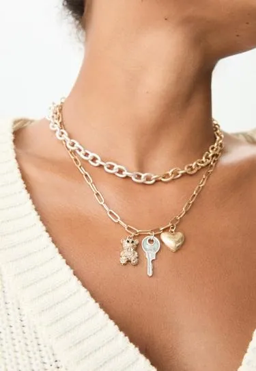 Набор из 2 колье с разными подвесками