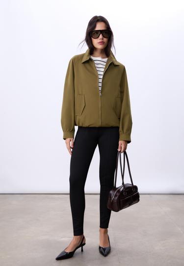 Zara Легкий бомбер