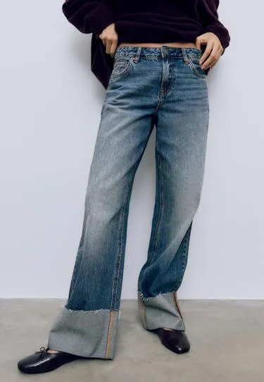 Прямые джинсы D65 с отворотом