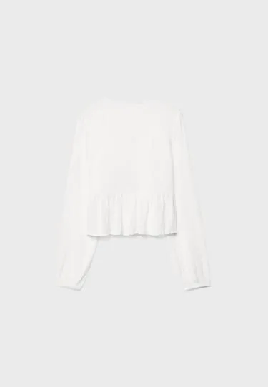 Легкая блузка с длинными рукавами