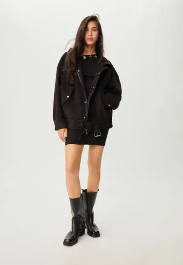 Куртка в байкерском стиле из искусственной замши