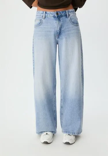 Джинсы свободного кроя- Заказать в России