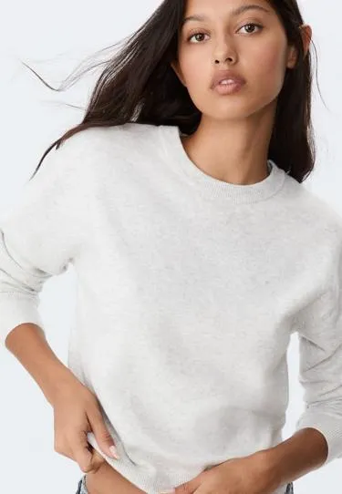 Базовый свитер из мягкого трикотажа- Заказать в России