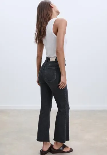 Укороченные джинсы клеш D78