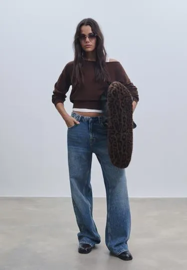 Трикотажный свитер с вырезом «лодочка»- Заказать в России