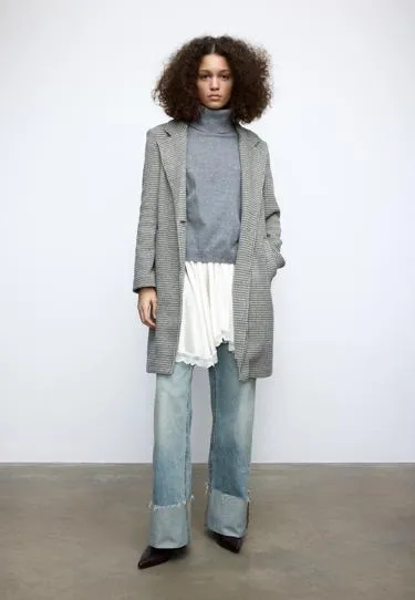 Пальто миди с пуговицами и принтом- Заказать в России