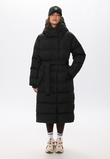 Zara Длинное стеганое пальто на пуху с поясом