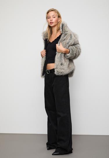 Zara Куртка из искусственного меха с воротником-стойкой