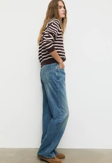 Джинсы прямого кроя- Заказать в России