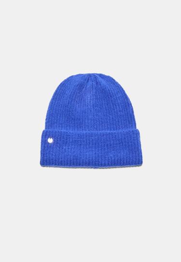 Zara Шапка в рубчик с нашивкой