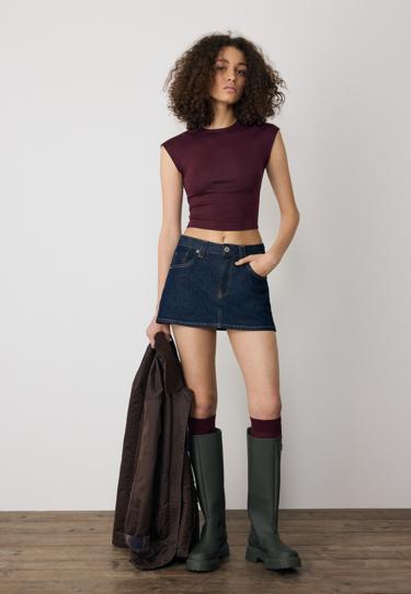 Zara Базовая приталенная укороченная футболка