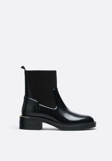 Ботинки челси на плоской подошве