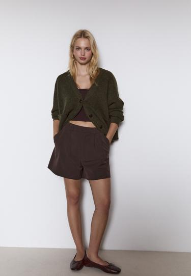 Zara Нарядные шорты в полоску с защипами