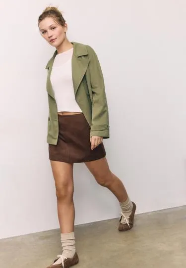 Укороченный струящийся тренч с поясом- Заказать в России