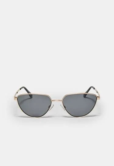 Металлические очки с прямым верхом