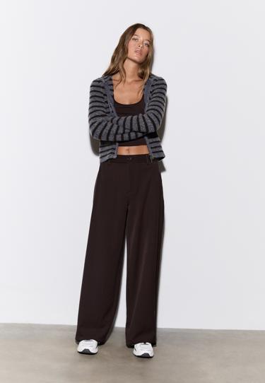 Zara Брюки BARREL со складками купить с доставкой.