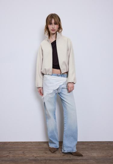 Zara Куртка-бомбер с мягкой текстурой и объемным силуэтом купить с доставкой.