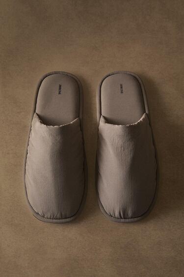 Zara Тапочки из технической ткани