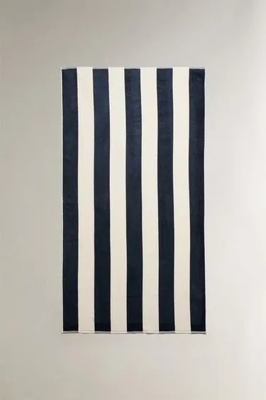 Пляжное полотенце из бархата в полоску- Заказать в России