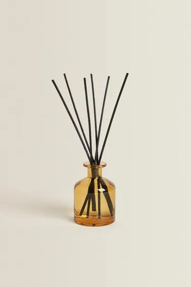 (250 ML) WHITE LOTUS REED DIFFUSERS
