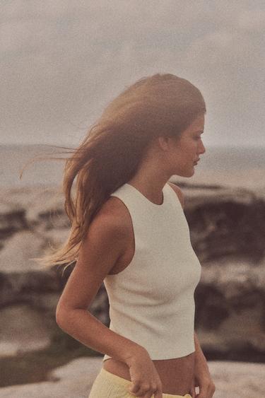 Zara Трикотажный топ с вырезом на спине