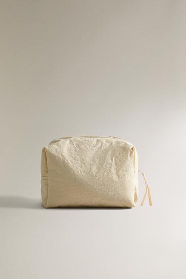 Zara CHILDREN'S SMALL FLORAL WASH BAG