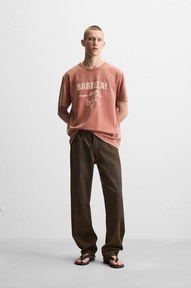 Zara Футболка с графическим принтом GUITARRICADELAFUENTE купить с доставкой.