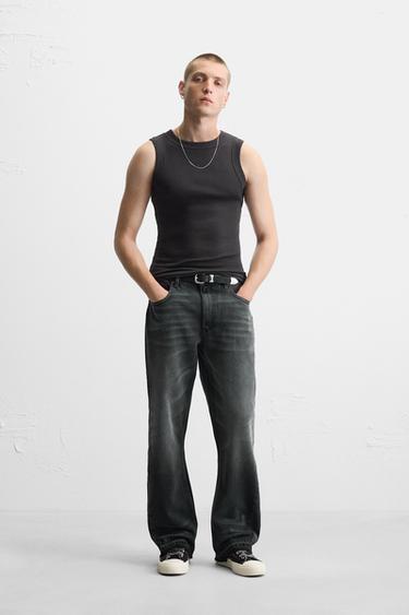 Zara Джинсы летучая мышь