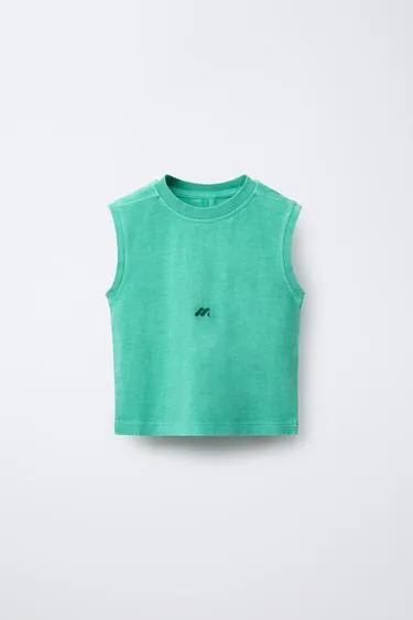 Футболка с логотипом, окрашенная в готовом виде- Заказать в России