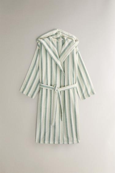 Zara Халат с геометрическим жаккардовым узором