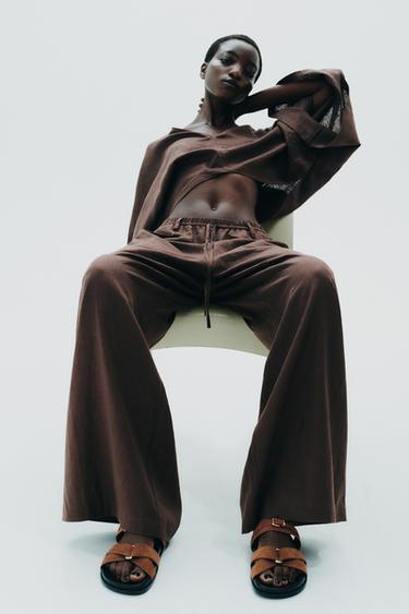 Zara Замшевые сандалии с перекрещенными ремешками