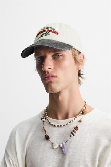 Zara Кепка с контрастной вышивкой