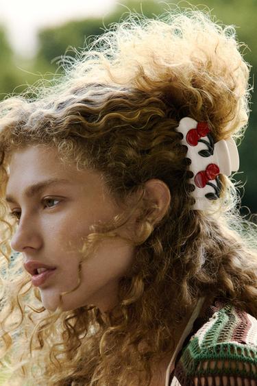 Zara Заколка для волос с вишней