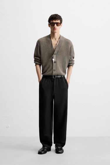 Zara Брюки REGULAR FIT из ткани с текстурой