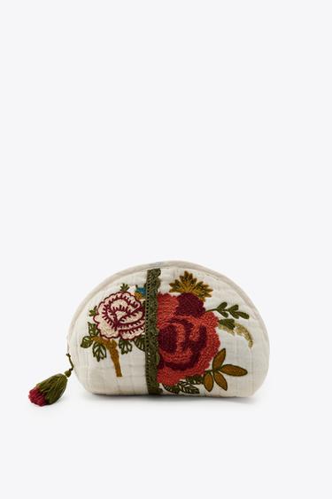 Zara Стеганый несессер с цветочной вышивкой